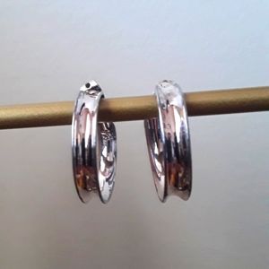 STERLING SILVER HOOP EARRINGS